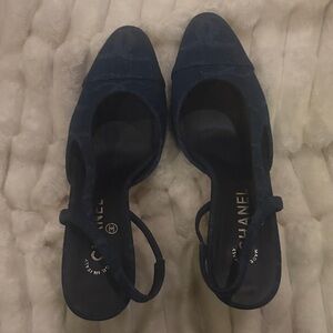 Elegant Navy Heels style new sling backs